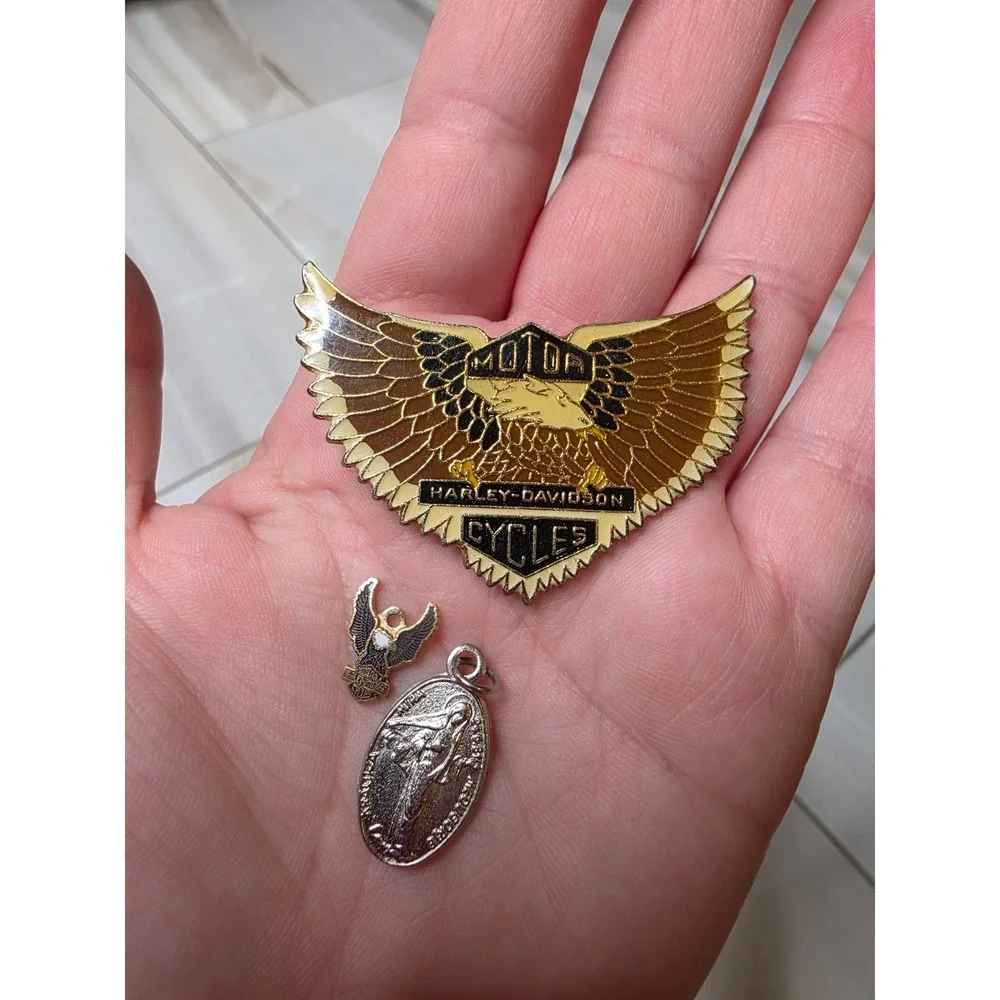 Vintage Harley Davidson Eagle Wing Pin Charm and Religious Medal Lot 3pc‎